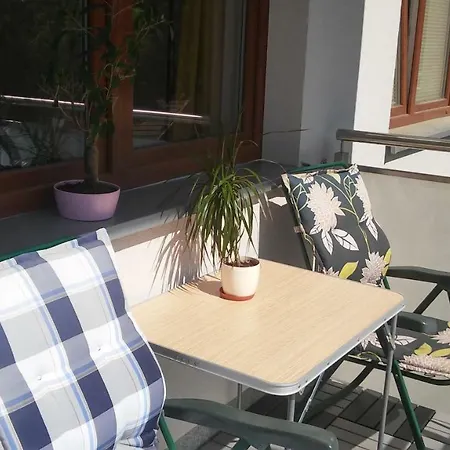 West Side Apartment *
